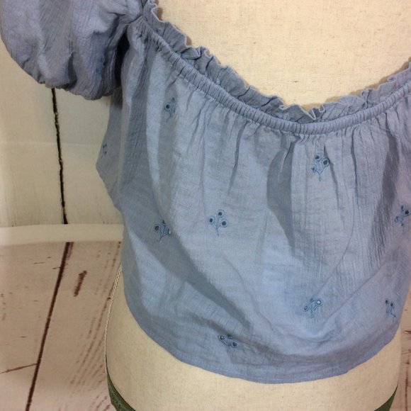 2/$30 ZARA Blue Eyelet Cropped Top Size Medium Short Peasant Crop Top Boho - Picture 10 of 12